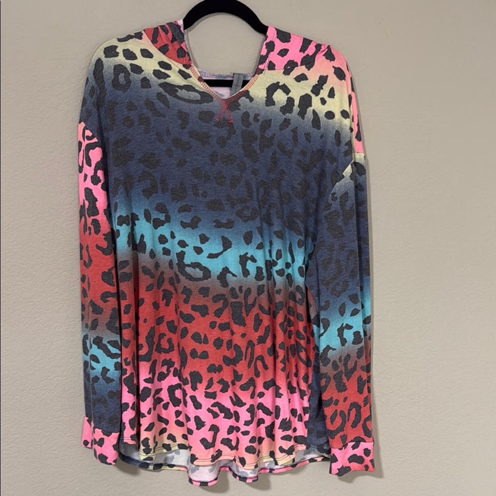 Honeyme Curvy Multicolor cheetah Print Women's Top